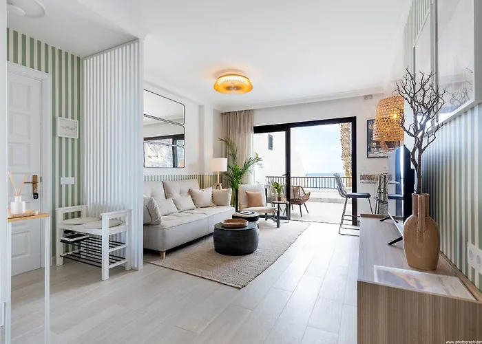 Patti Los Gigantes アカンティラド・デ・ロス・ヒガンテス